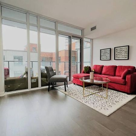 טורונטו Gorgeous Downtown Condo מראה חיצוני תמונה
